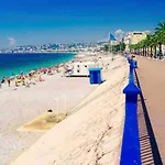 Au Coeur Du Vieux Nice, Superbe Refait A Neuf