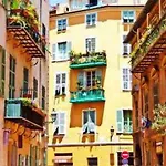 Au Coeur Du Vieux Nice, Superbe Refait A Neuf Apartman