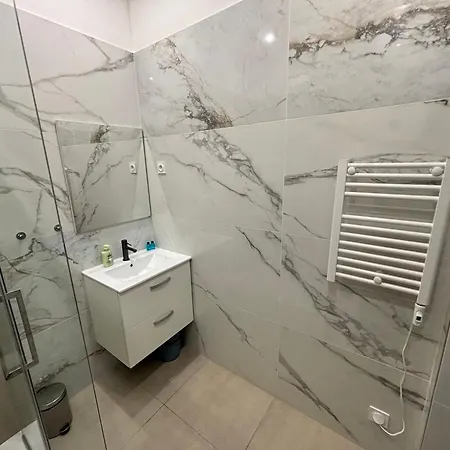 شقة Au Coeur Du Vieux Nice, Superbe Refait A Neuf نيس