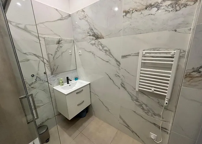 شقة Au Coeur Du Vieux Nice, Superbe Refait A Neuf نيس
