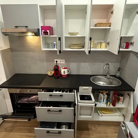 Au Coeur Du Vieux Nice, Superbe Refait A Neuf Apartment