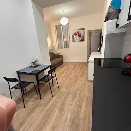 Apartment Au Coeur Du Vieux Nice, Superbe Refait A Neuf