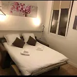 דירה Au Coeur Du Vieux Nice, Superbe Refait A Neuf ניס